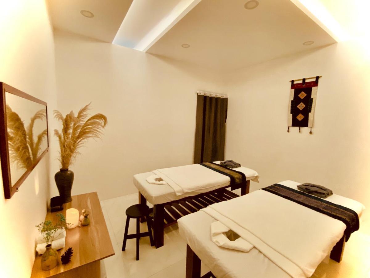 Herbs Spa & Hotel Grand World Phu Quoc Exterior photo