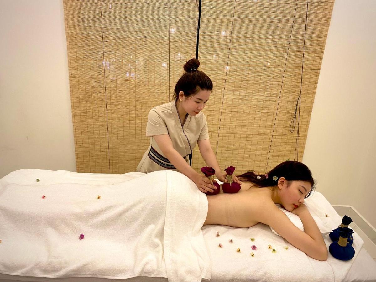 Herbs Spa & Hotel Grand World Phu Quoc Exterior photo